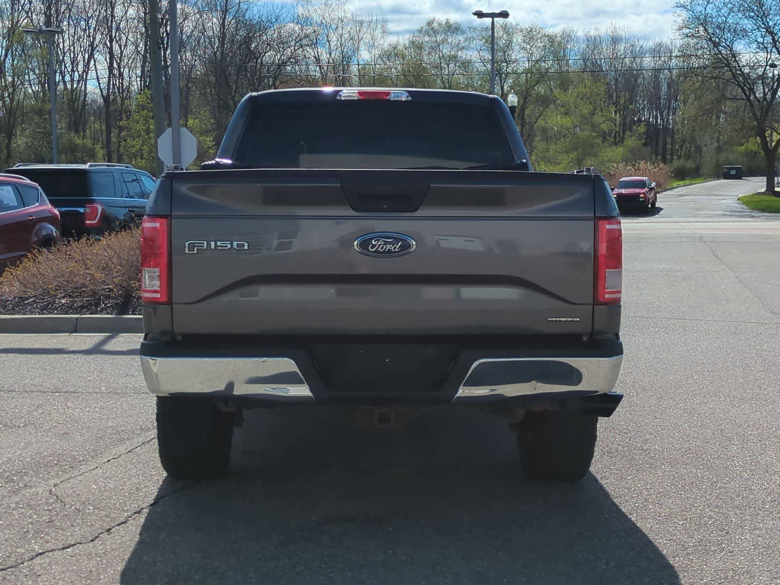 Used 2015 Ford F150 XL w/ Equipment Group 101A Mid AWD/4WD image 7