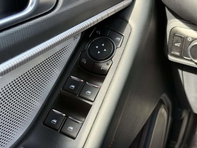 Used 2025 Ford Explorer ST AWD/4WD image 18