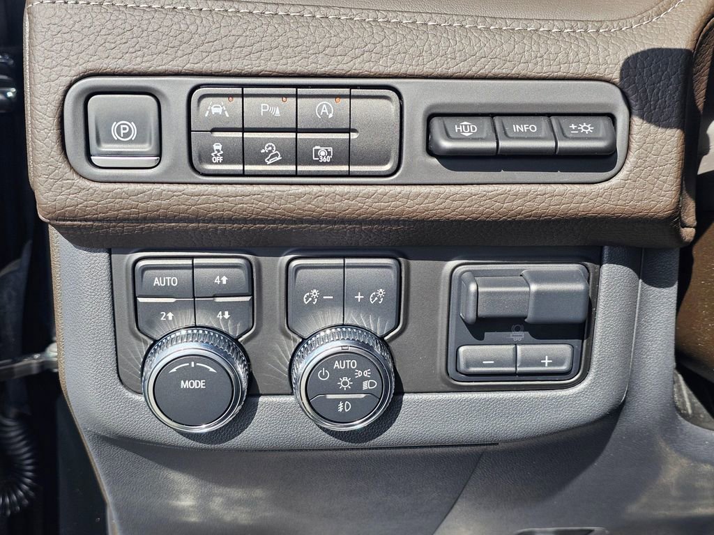 Used 2024 GMC Yukon Denali w/ Max Trailering Package AWD/4WD image 65