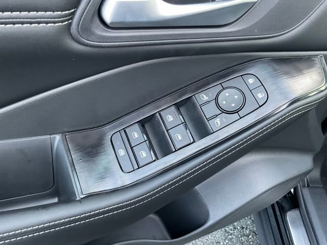 New 2026 Nissan Rogue SV image 12