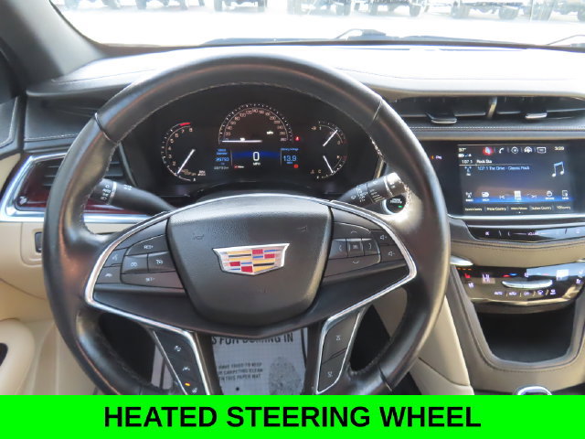 Used 2019 Cadillac XT5 Premium Luxury w/ Trailering Package AWD/4WD image 35