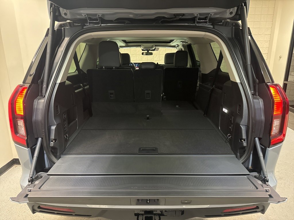 New 2025 Ford Expedition Max Active image 41