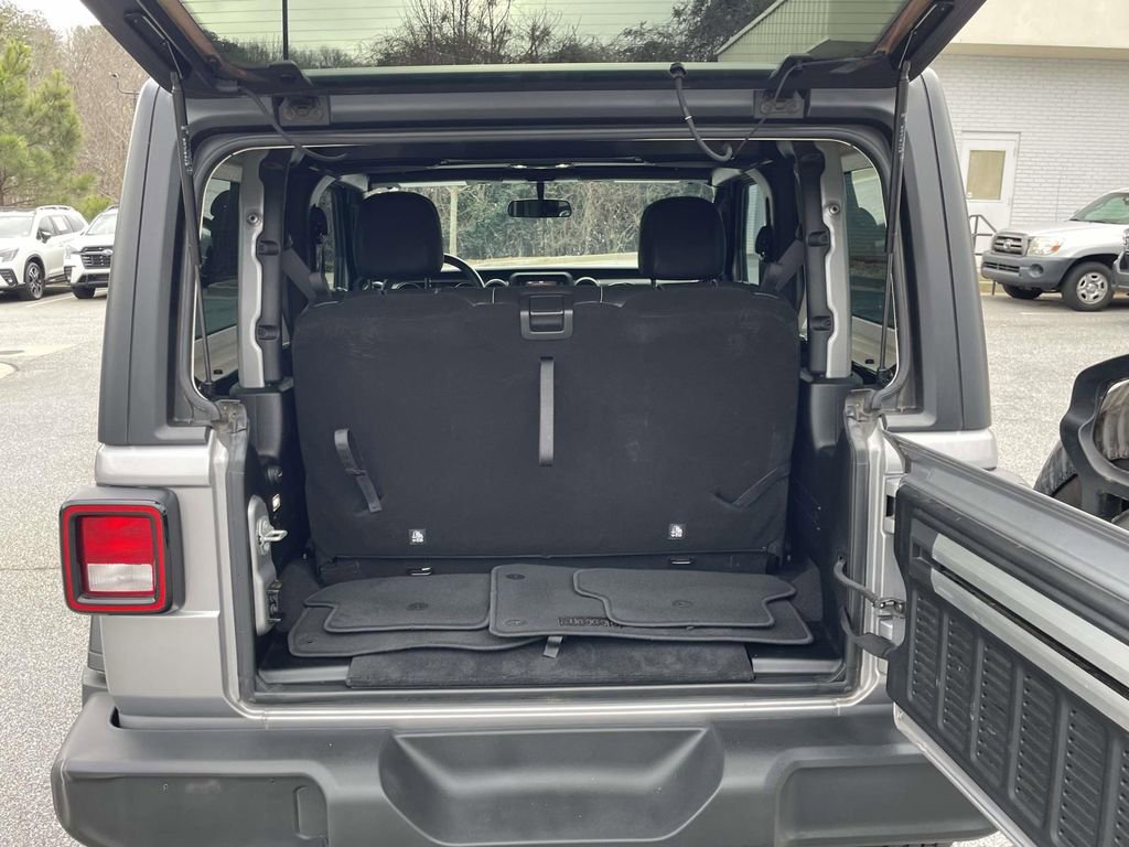 Used 2020 Jeep Wrangler Sport AWD/4WD image 11