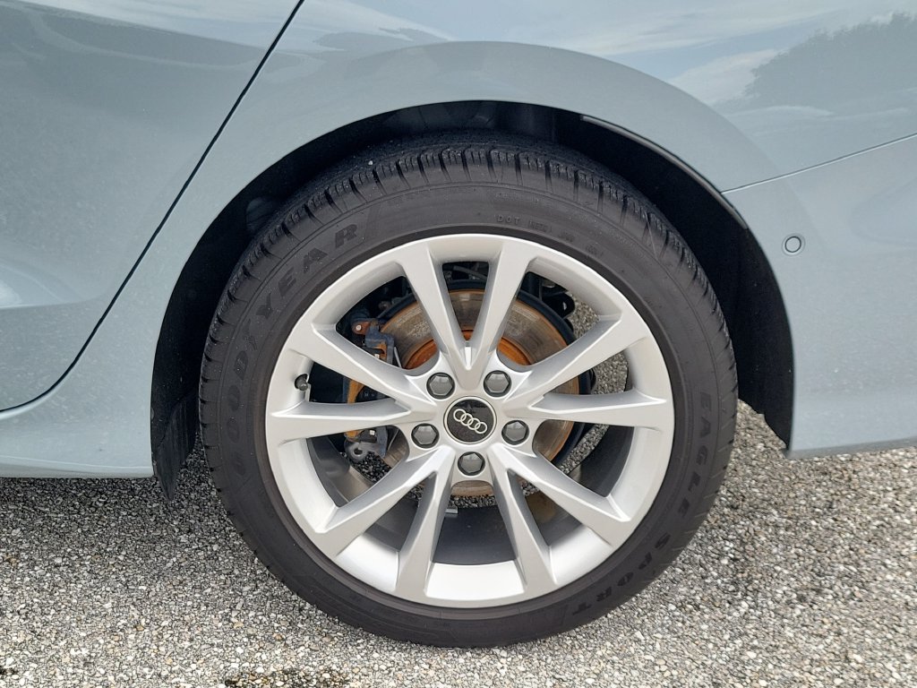 Certified 2025 Audi A3 2.0T Premium w/ Convenience Package AWD/4WD image 29