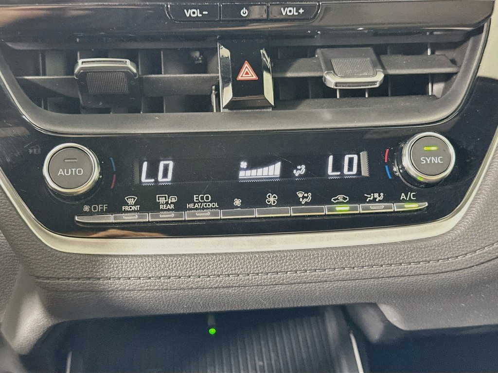 Certified 2026 Toyota Corolla Cross XLE FWD image 15