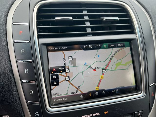 Used 2016 Lincoln MKX Reserve w/ Climate Package FWD image 32