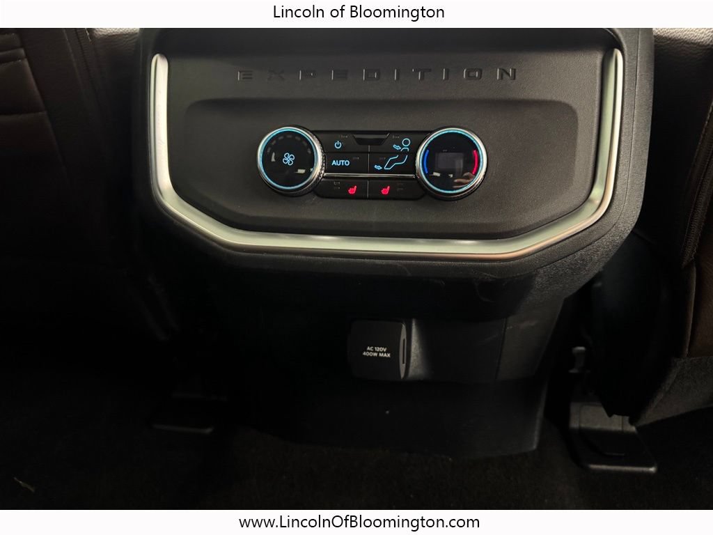 Used 2025 Ford Expedition Max King Ranch AWD/4WD image 13