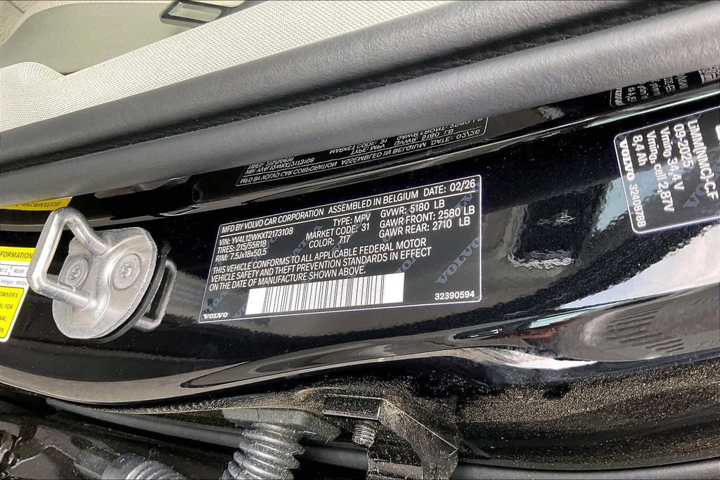 New 2026 Volvo V60 B5 Cross Country Plus w/ Climate Package AWD/4WD image 9
