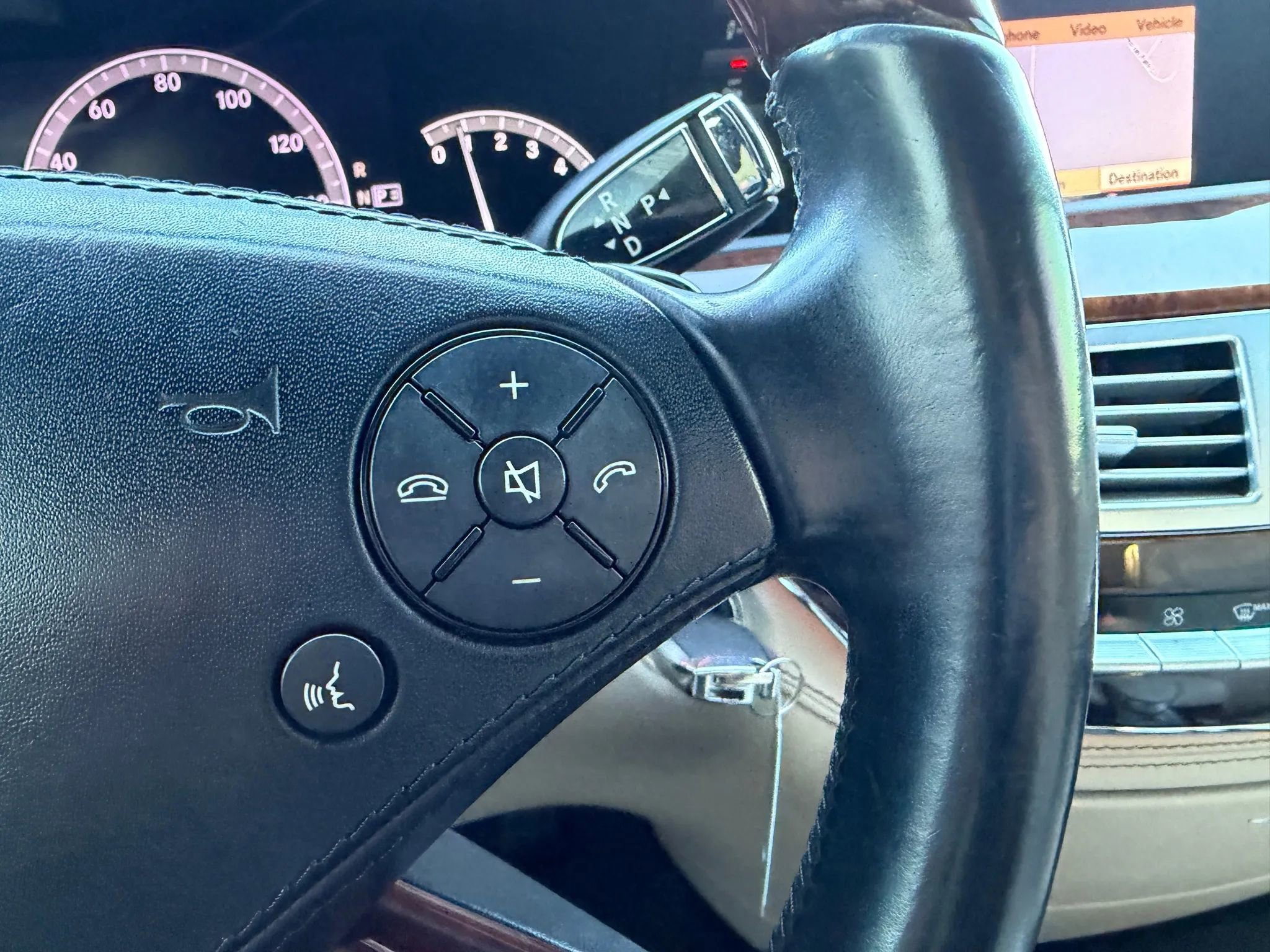 Used 2013 Mercedes-Benz S 550 image 25