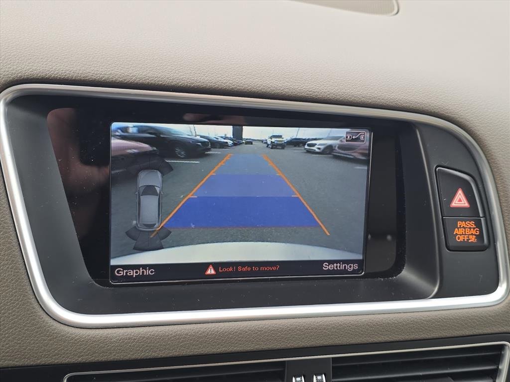 Used 2016 Audi Q5 2.0T Premium Plus w/ Technology Package image 21