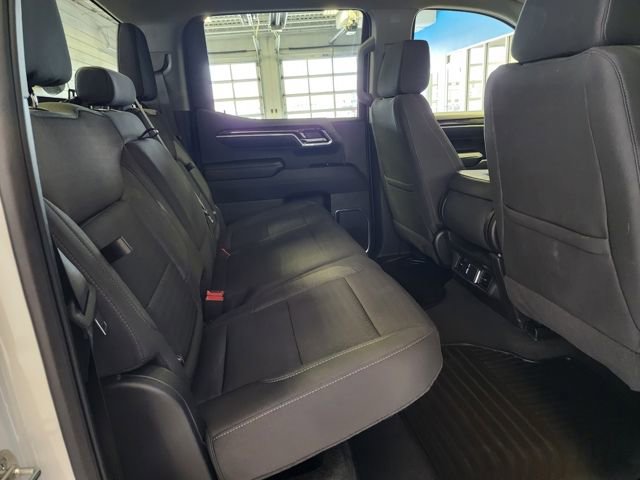 Used 2024 GMC Sierra 1500 Elevation image 14