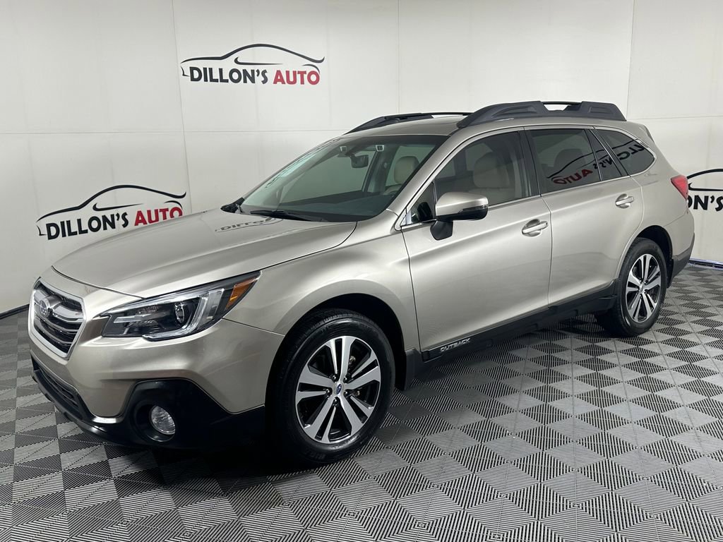 Used 2018 Subaru Outback 3.6R Limited image 2