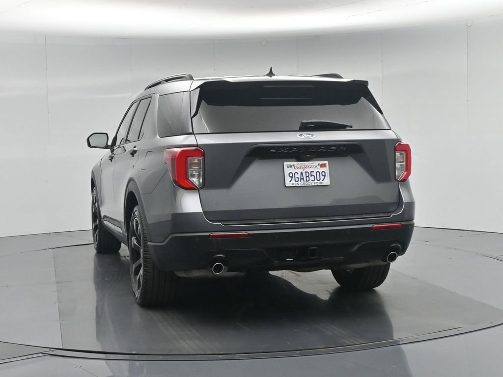 Certified 2023 Ford Explorer ST-Line w/ Class IV Trailer Tow Package RWD image 34