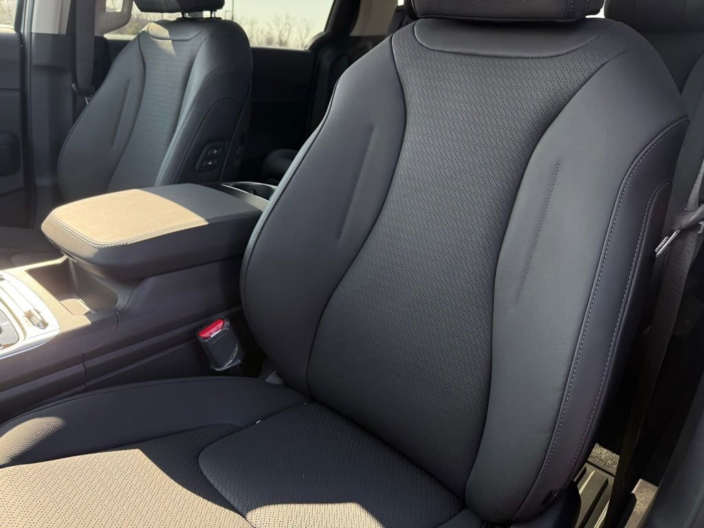 New 2026 Kia Carnival SX Prestige image 24