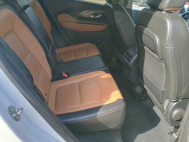 Used 2020 GMC Terrain SLT w/ Preferred Package AWD/4WD image 18