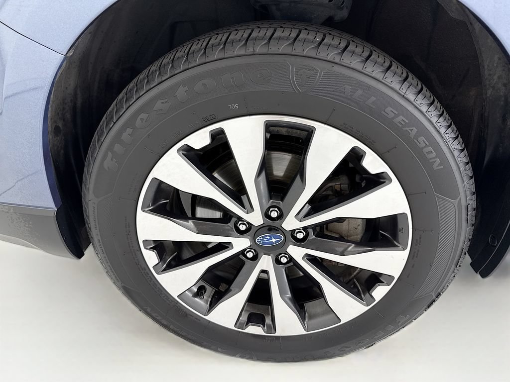 Used 2017 Subaru Outback 2.5i Limited AWD/4WD image 29