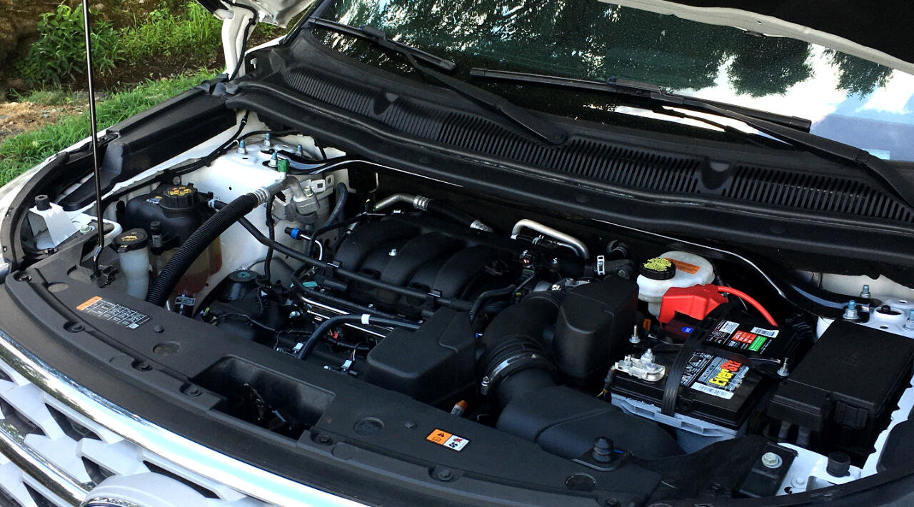 Used 2019 Ford Explorer XLT w/ Equipment Group 201A image 32