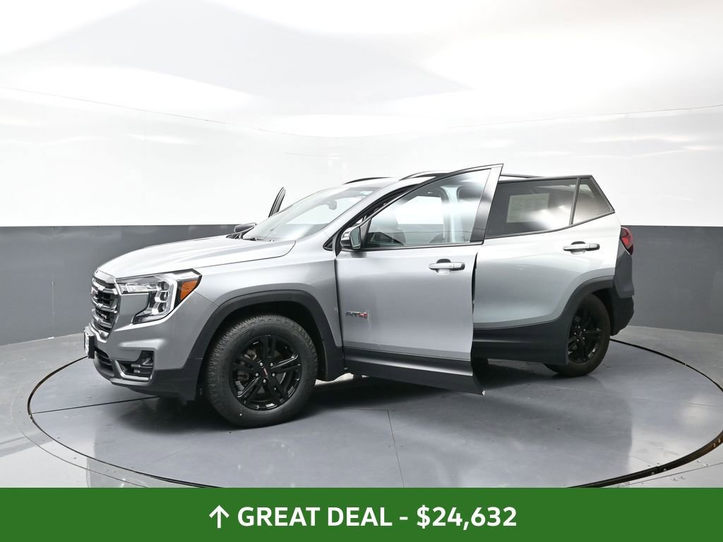 Used 2023 GMC Terrain AT4 image 60