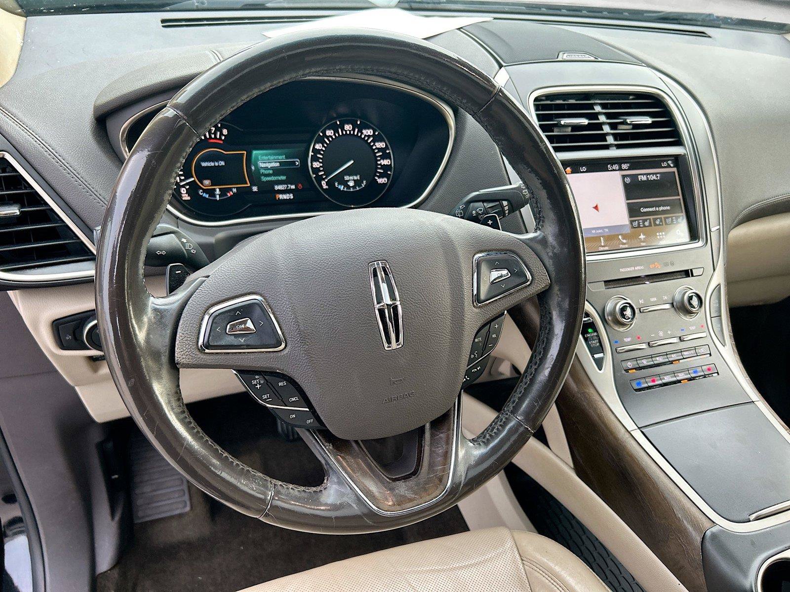 Used 2017 Lincoln MKX Reserve w/ Lincoln MKX Climate Package FWD image 41