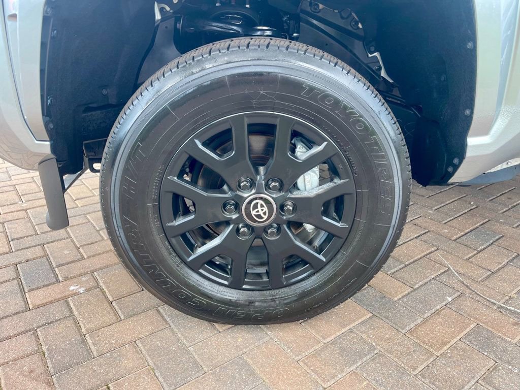 Used 2024 Toyota Tacoma SR5 image 10