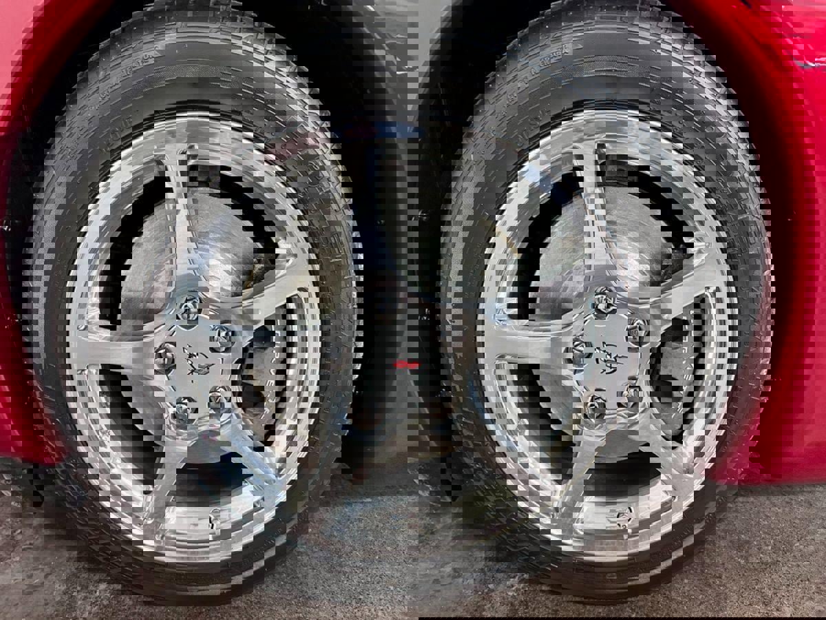 Used 2000 Chevrolet Corvette Coupe w/ Memory Pkg image 24