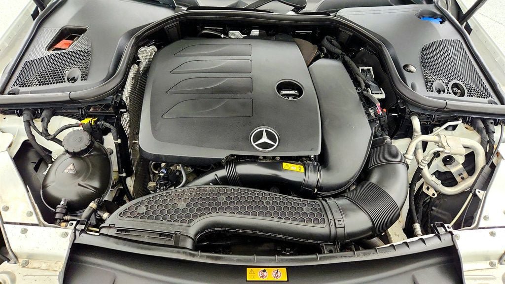 Used 2021 Mercedes-Benz E 350 4MATIC Sedan w/ Premium Package image 25