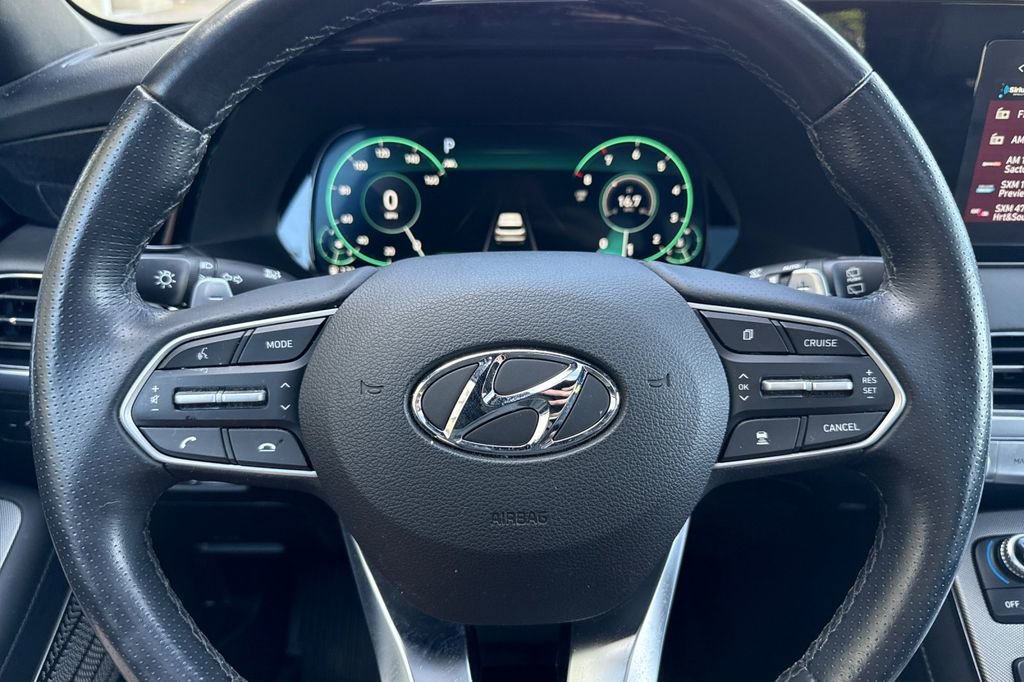 Used 2022 Hyundai Palisade Calligraphy w/ Winter Package image 23