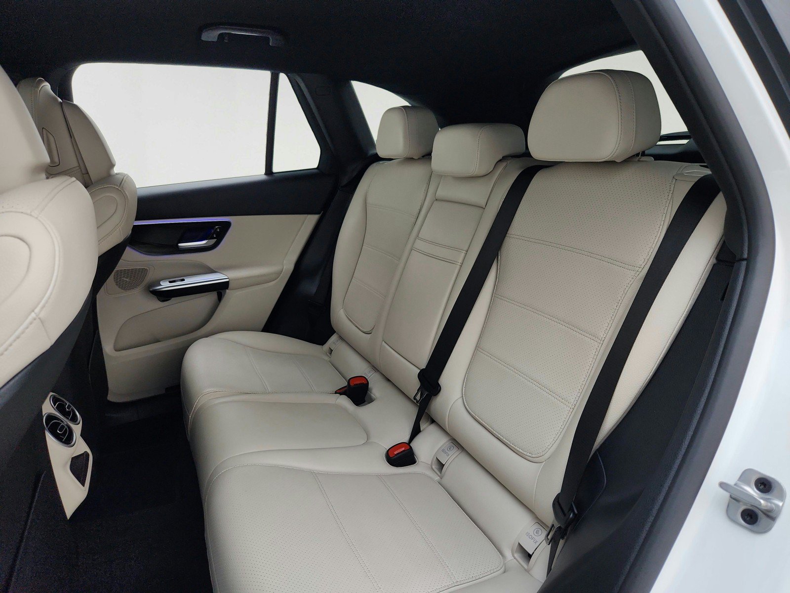 Certified 2025 Mercedes-Benz GLC 350e 4MATIC image 26