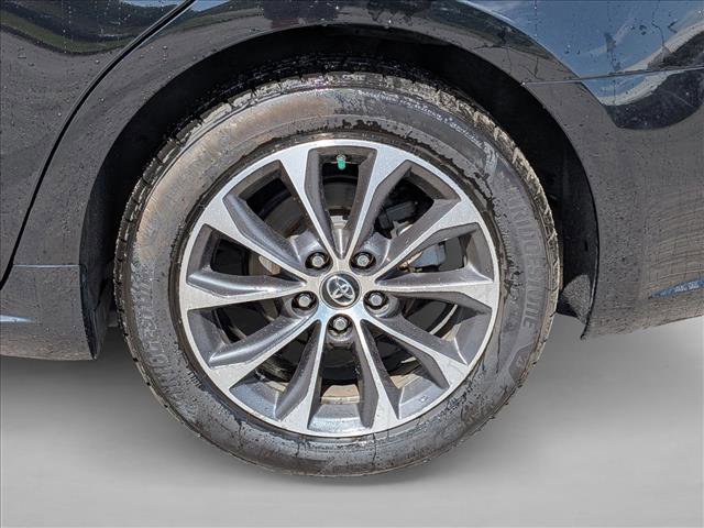 Used 2018 Toyota Avalon XLE Premium w/ All Weather Liner Package image 3