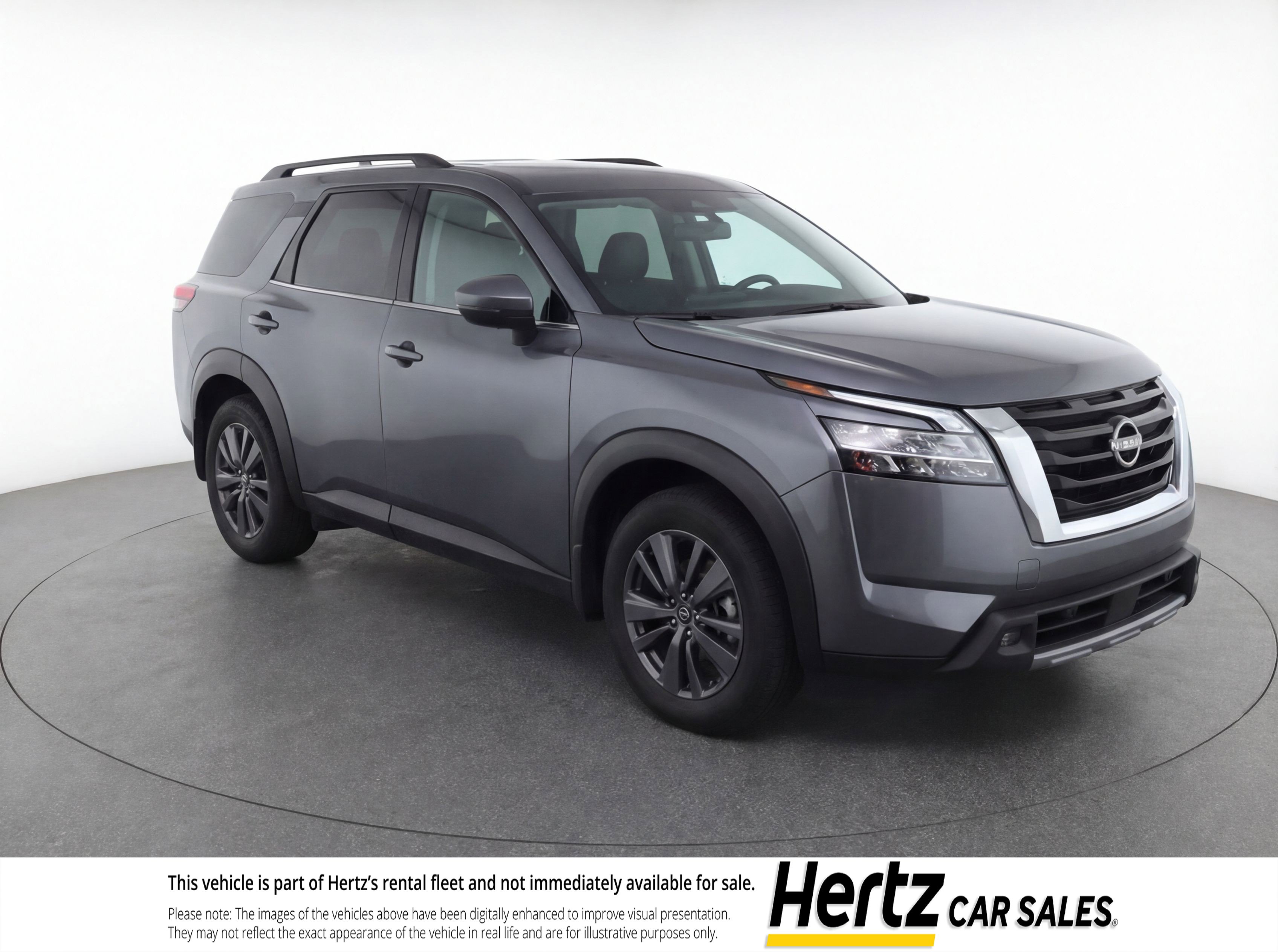 Used 2024 Nissan Pathfinder SV