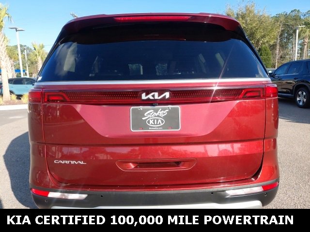 Used 2024 Kia Carnival LX image 6
