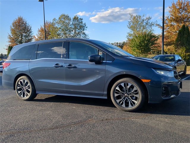 New 2026 Honda Odyssey Elite image 2