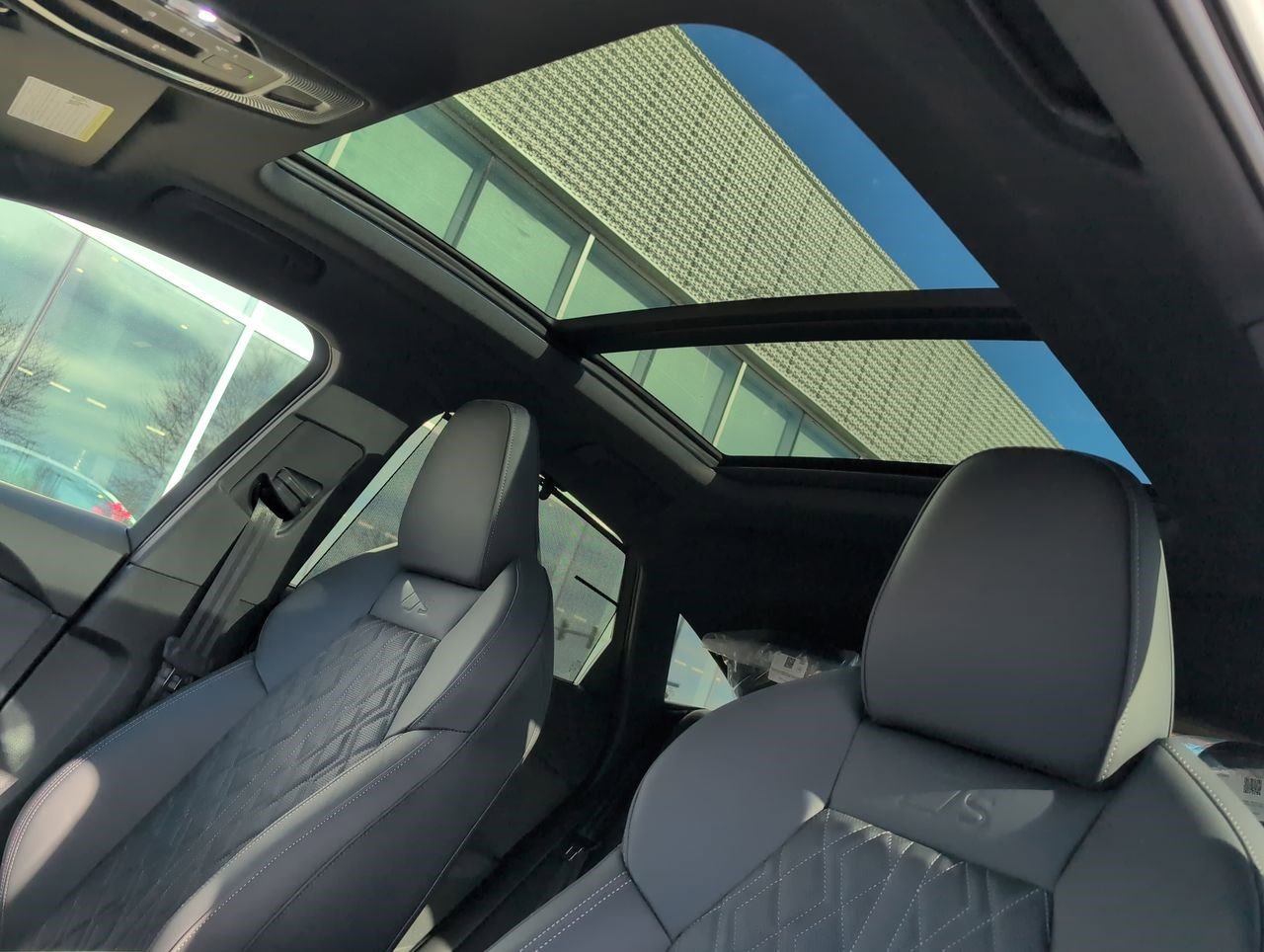 New 2025 Audi SQ5 Premium Plus image 17