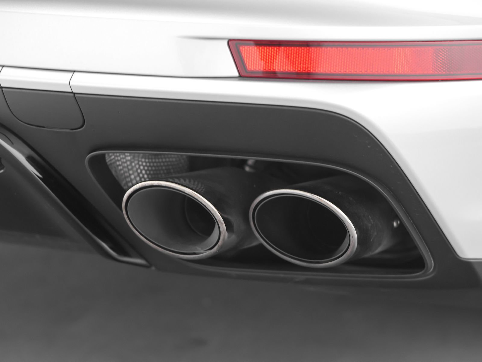 Certified 2026 Porsche Panamera GTS AWD/4WD image 20