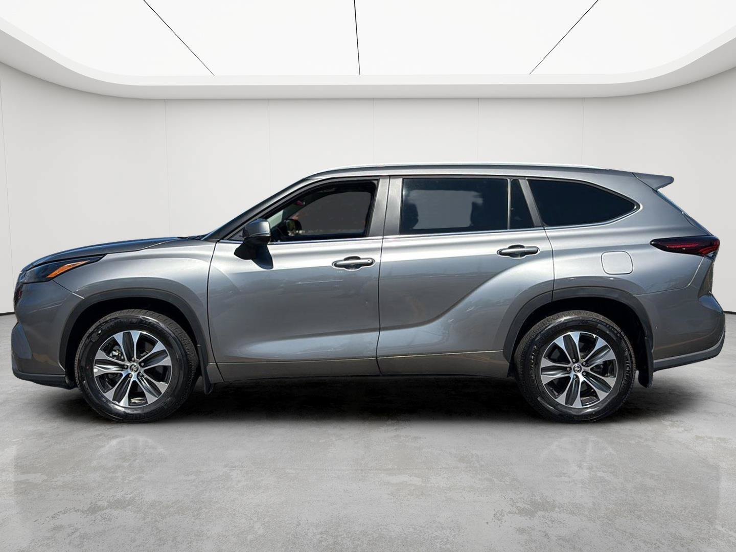Used 2026 Toyota Highlander XLE AWD/4WD image 27