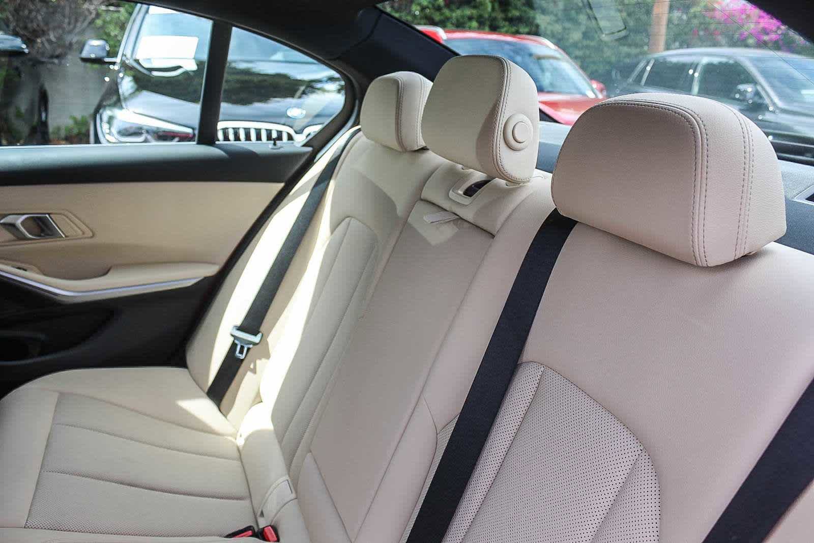 Used 2024 BMW 330e w/ Premium Package RWD image 13