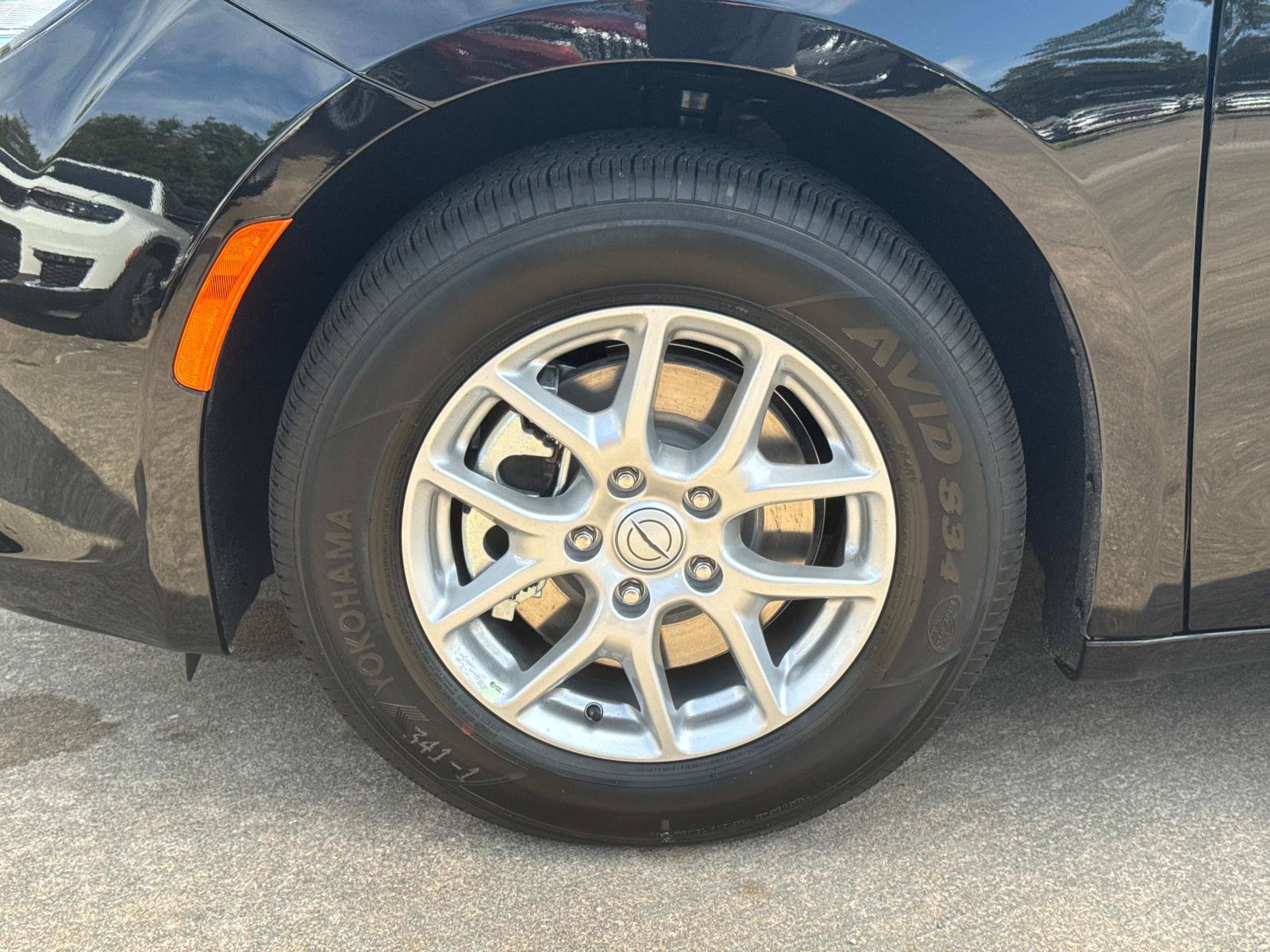 New 2026 Chrysler Voyager LX FWD image 10