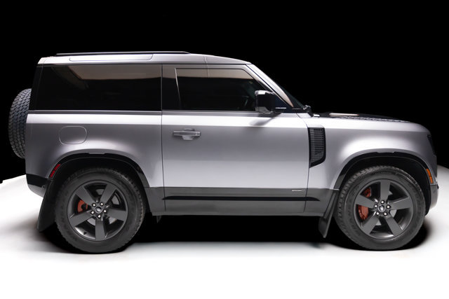 Used 2021 Land Rover Defender 90 X AWD/4WD image 2