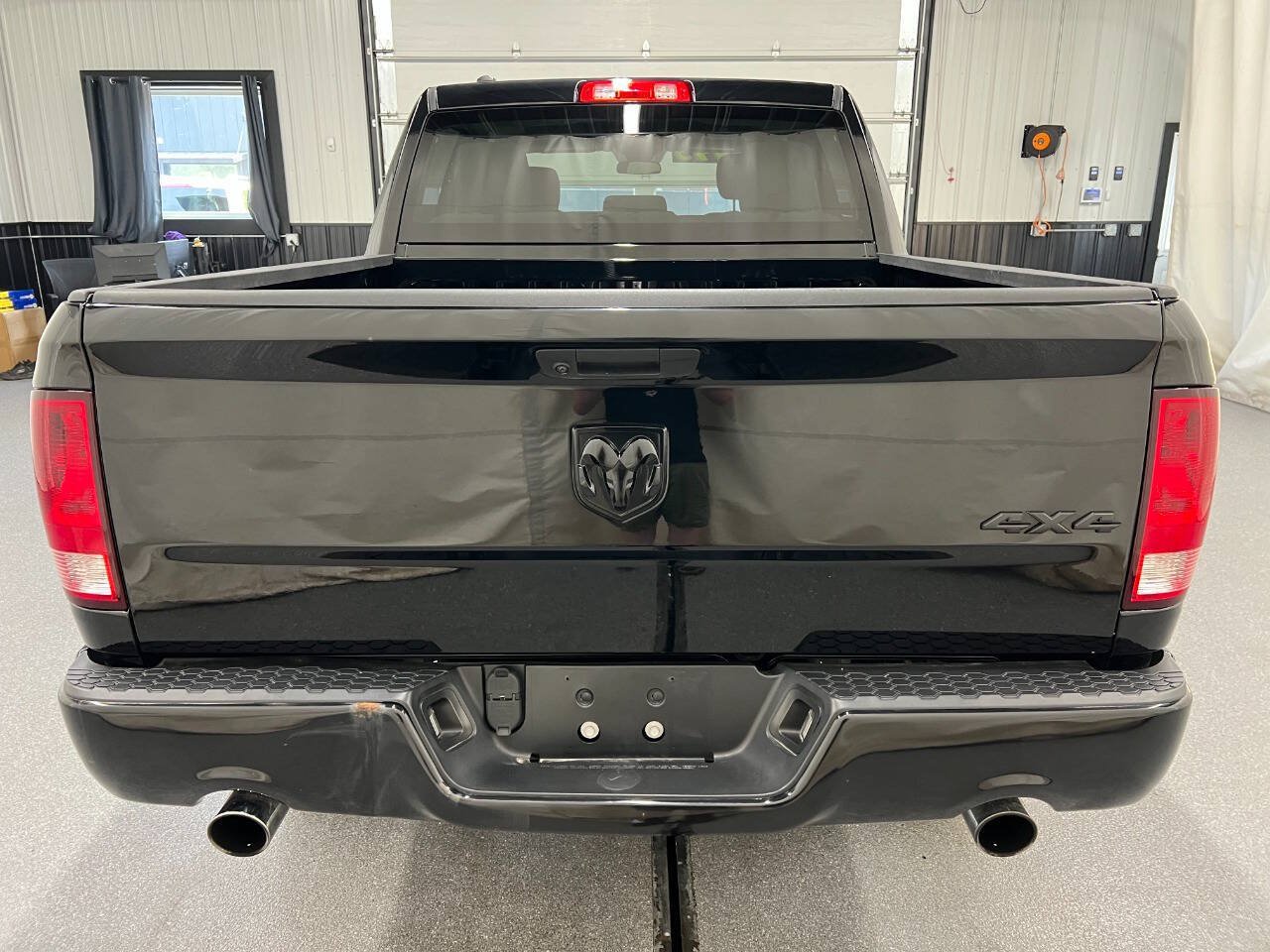 Used 2019 RAM 1500 Express w/ Express Value Package AWD/4WD image 5