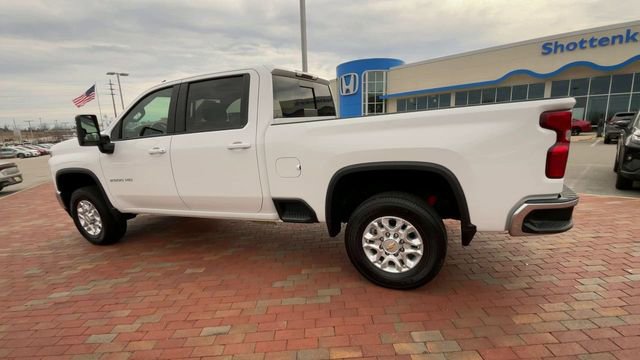 Used 2021 Chevrolet Silverado 2500 LT w/ Convenience Package image 7