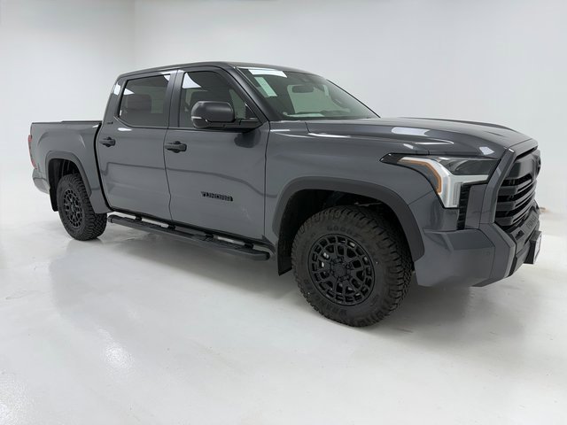 New 2026 Toyota Tundra SR5 w/ SR5 Convenience Package image 1
