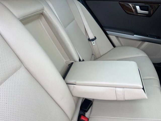 Used 2015 Mercedes-Benz GLK 350 2WD image 26