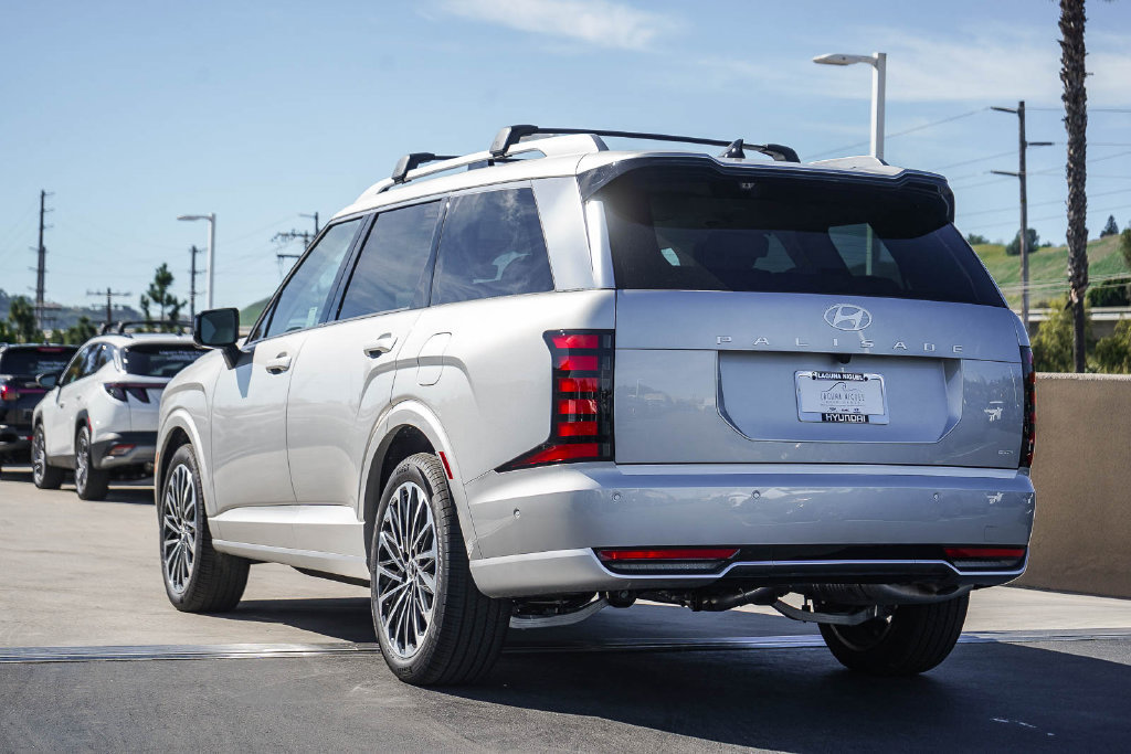 New 2026 Hyundai Palisade Calligraphy AWD/4WD image 4