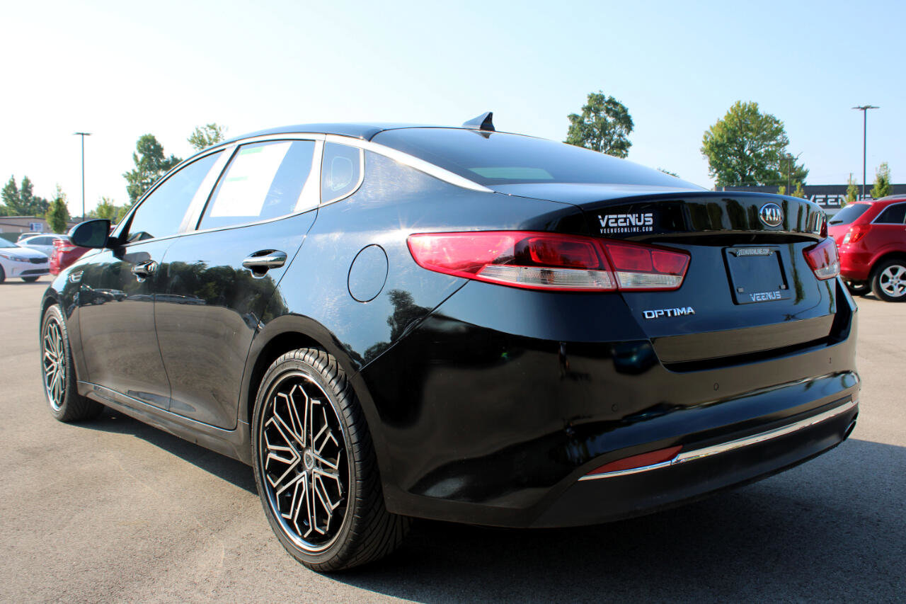Used 2018 Kia Optima LX w/ 17" Alloy Wheels Package image 4