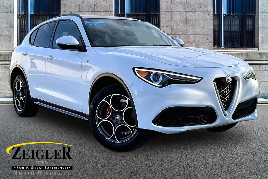 Used 2022 Alfa Romeo Stelvio Ti AWD/4WD image 1