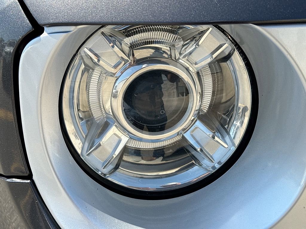 Used 2018 Jeep Renegade Limited w/ Safety & Security Group AWD/4WD image 35