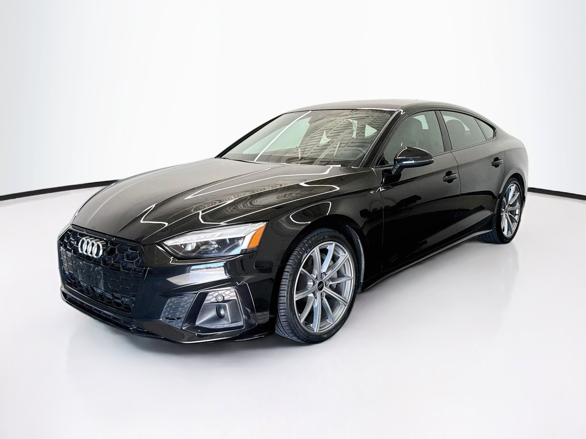 Used 2025 Audi A5 2.0T Premium AWD/4WD image 3