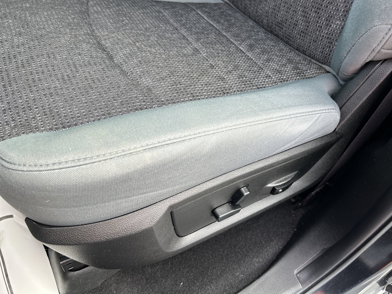 Used 2019 RAM 1500 Big Horn AWD/4WD image 24
