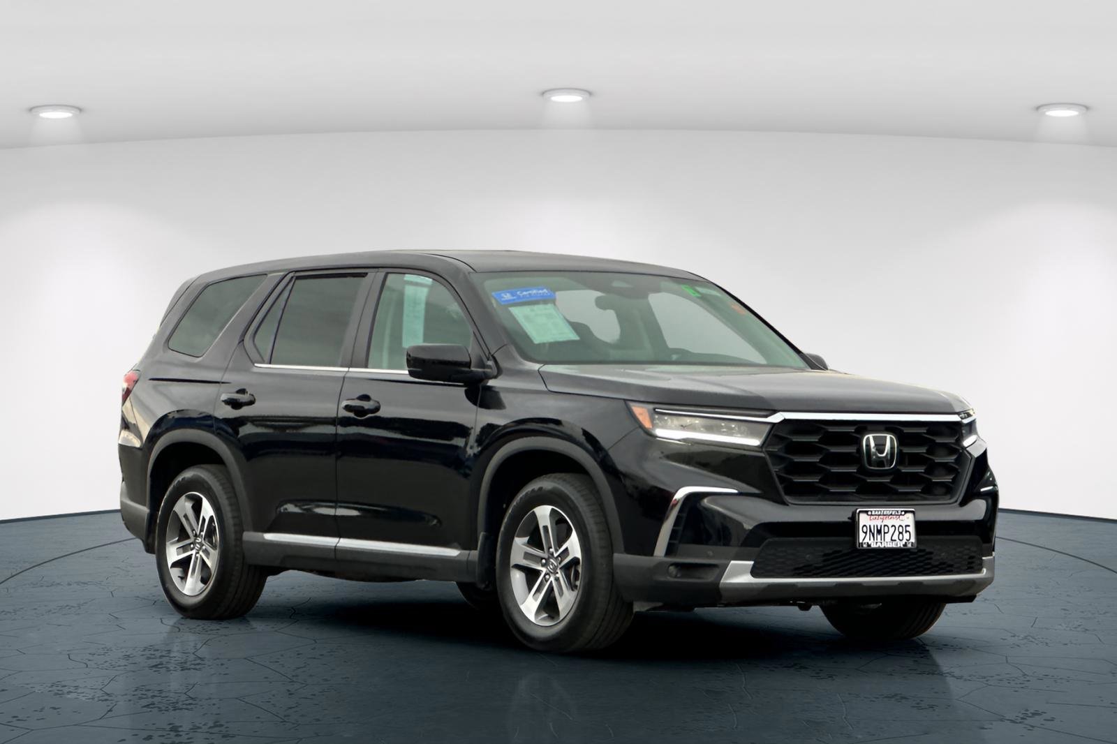 Certified 2025 Honda Pilot EX-L image 8