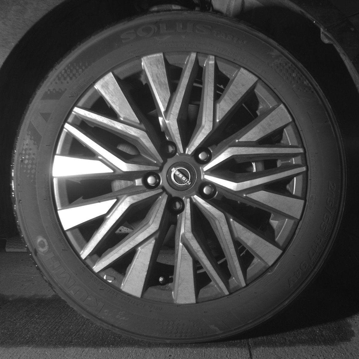 Used 2025 Nissan Altima 2.5 SV image 13